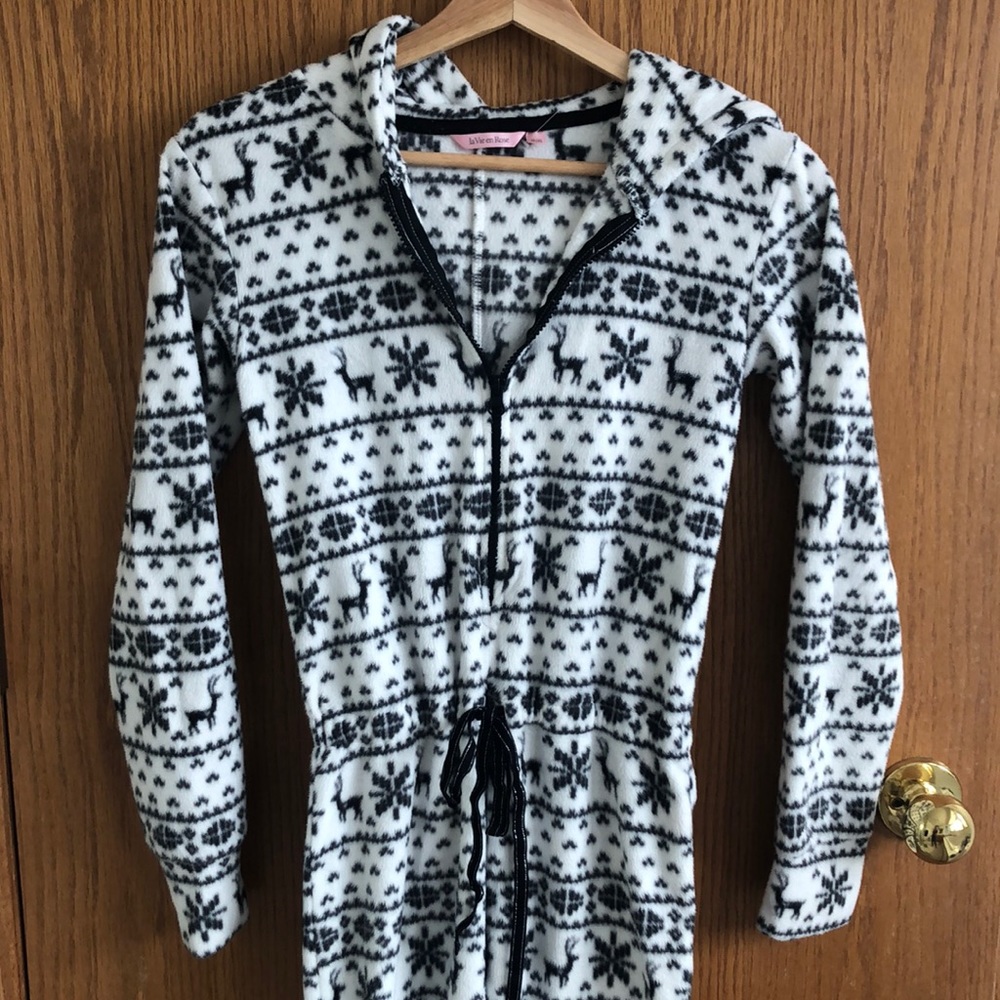 La Vie En Rose Onesie